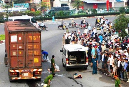Cần xử lý nghiêm các “hung thần xa lộ
